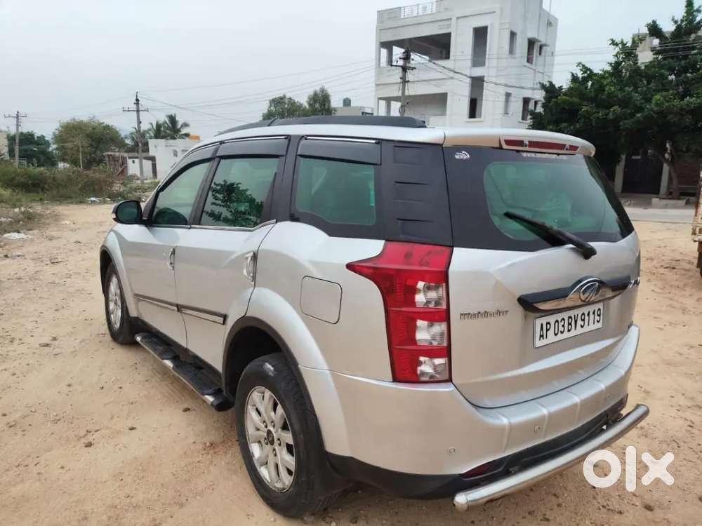 Mahindra Xuv500 2017 W10 Sunroof Diesel