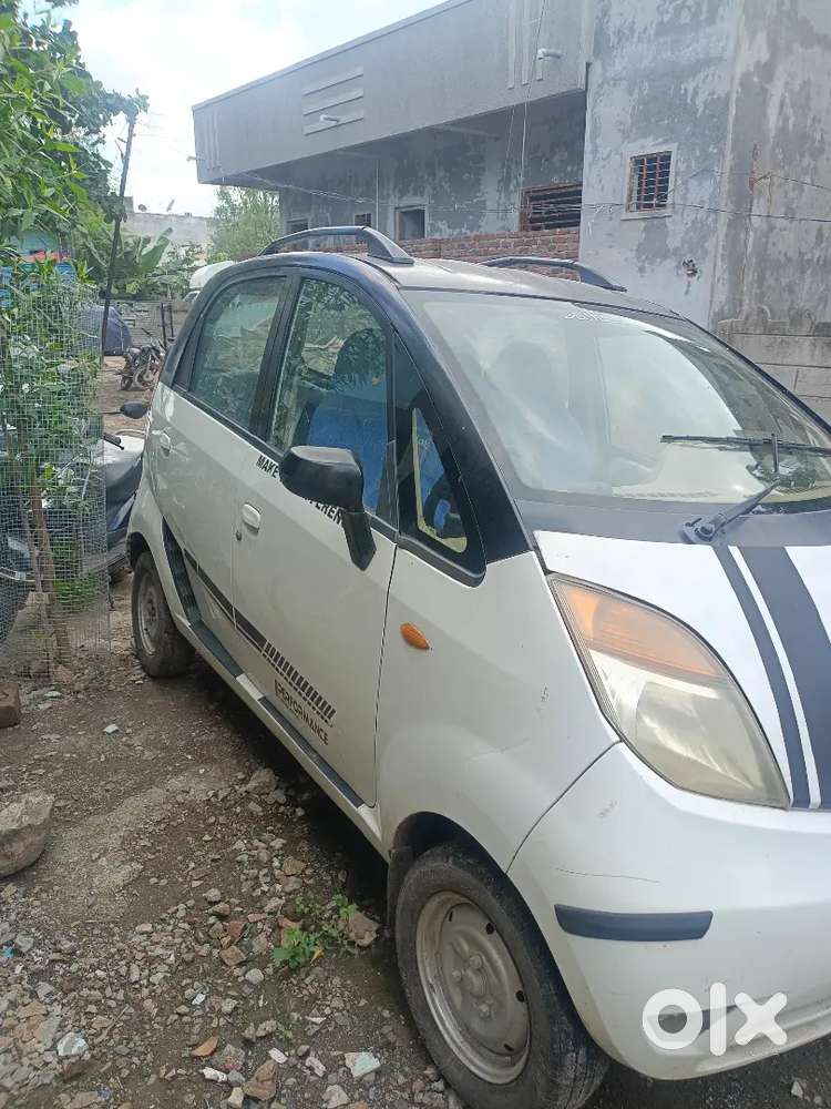 Tata Nano Lx 2012