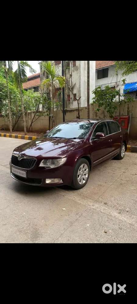 Skoda Superb Elegance 2012 Automatic