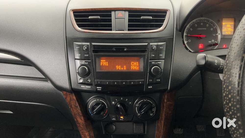 Maruti Suzuki Swift Vvt Vxi, 2015, Petrol