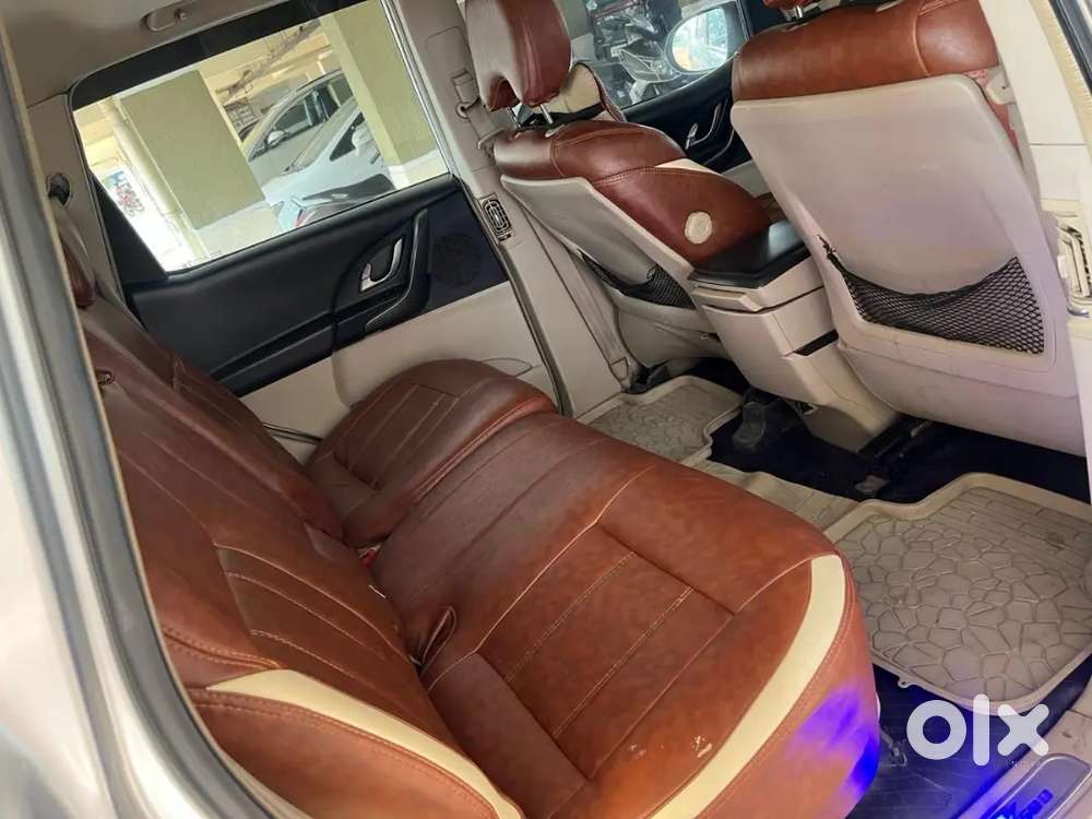 Mahindra Xuv500 2.2 W10 2015