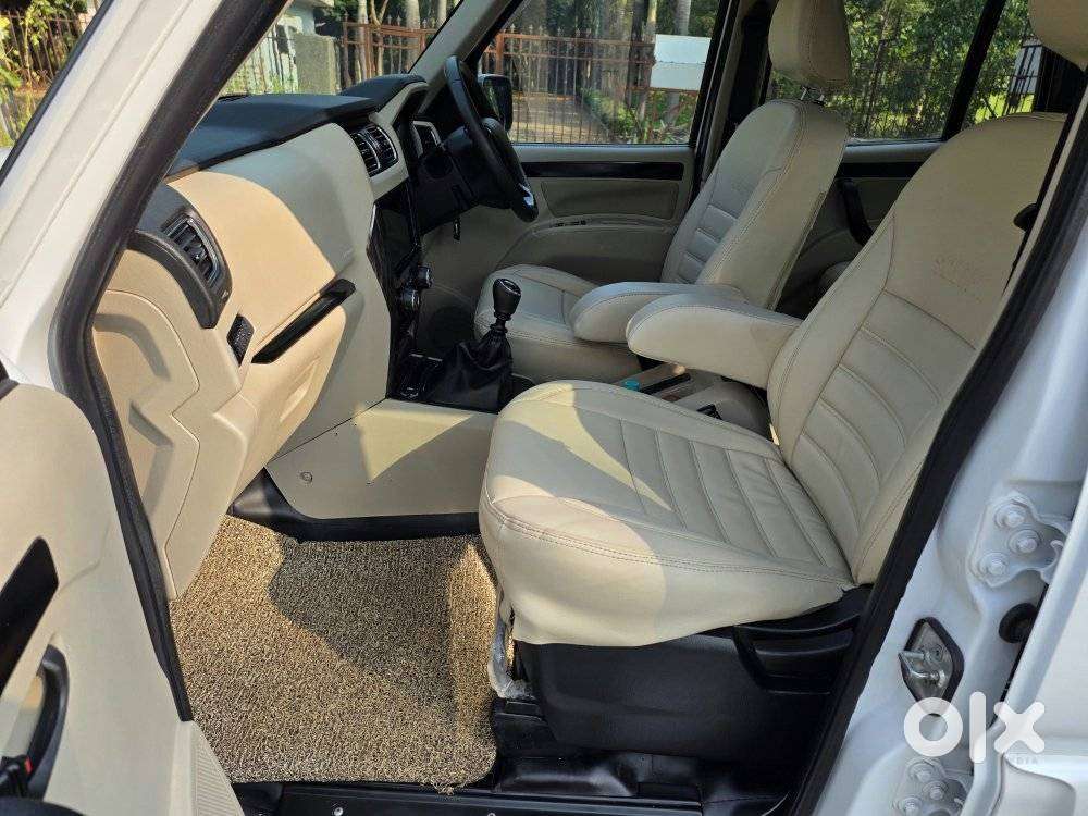 Mahindra Scorpio S11 Mt 7s, 2024, Diesel