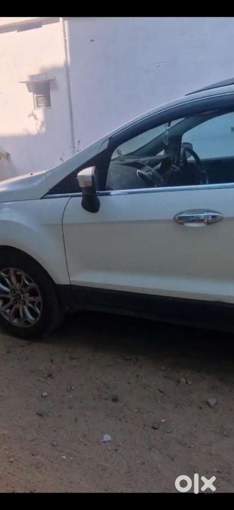 Ford Ecosport 2015 Petrol Automatic In Excellant Condition