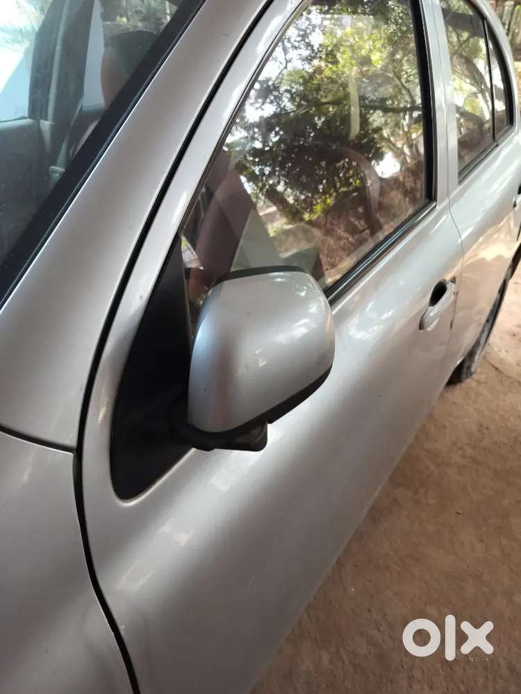 Nissan Micra 2010 Petrol 70000 Km Driven