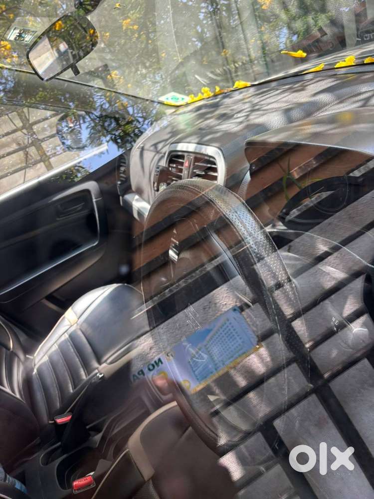 Maruti Brezza Lxi 2021