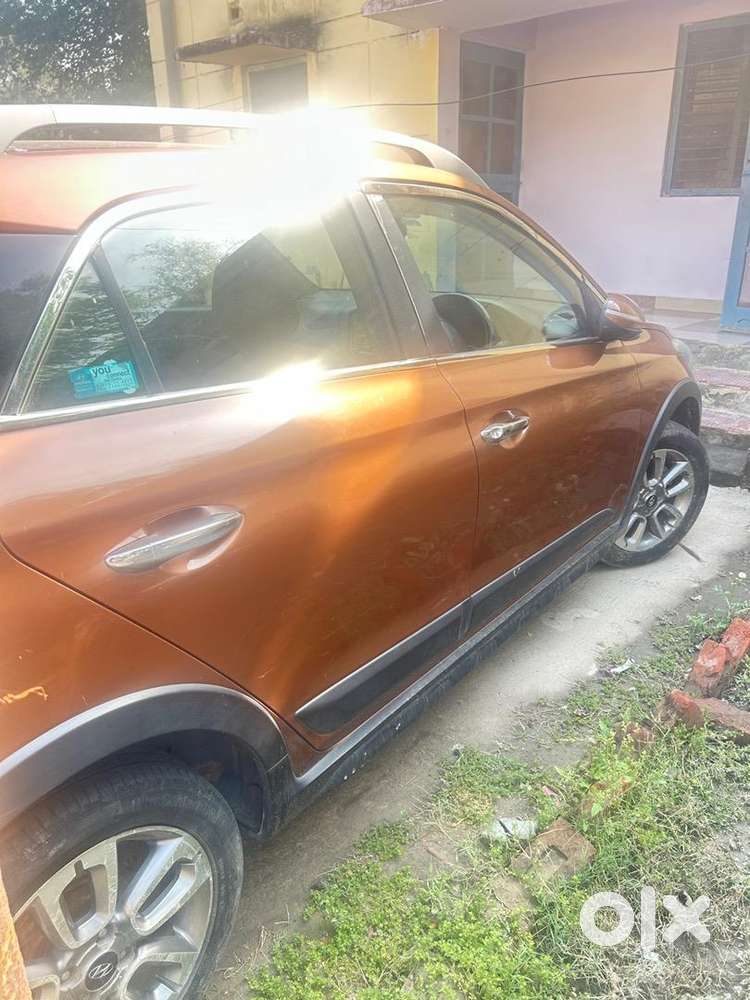 Hyundai I20 Active 2015 Diesel Well Maintained