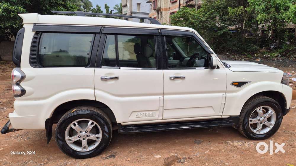 Mahindra Scorpio S10 7 Seater, 2015, Diesel