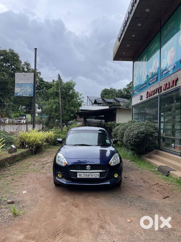 Maruti Suzuki Swift Vxi, 2022, Petrol