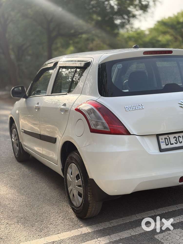 Maruti Suzuki Swift 2011-2014 Lxi, 2012, Cng & Hybrids