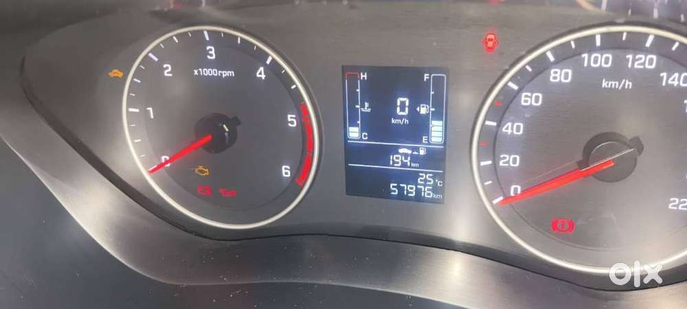 Hyundai i20 Sportz+ Dual Tone CRDi &ndash; Diesel | 2020 Model