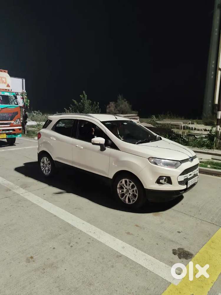 Ford Ecosport 2015 Petrol Well Maintained