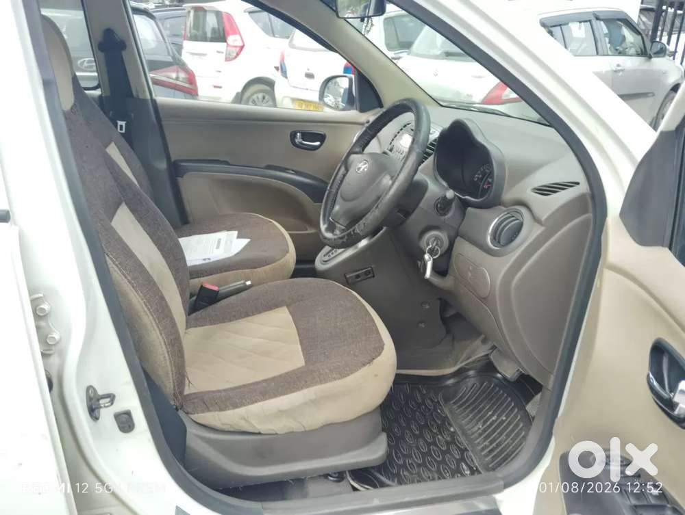 Hyundai I10 Sportz At, 2012, Petrol