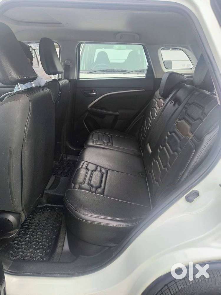 Maruti Suzuki Brezza 1.5 Zxi Smart Hybrid, 2022, Petrol