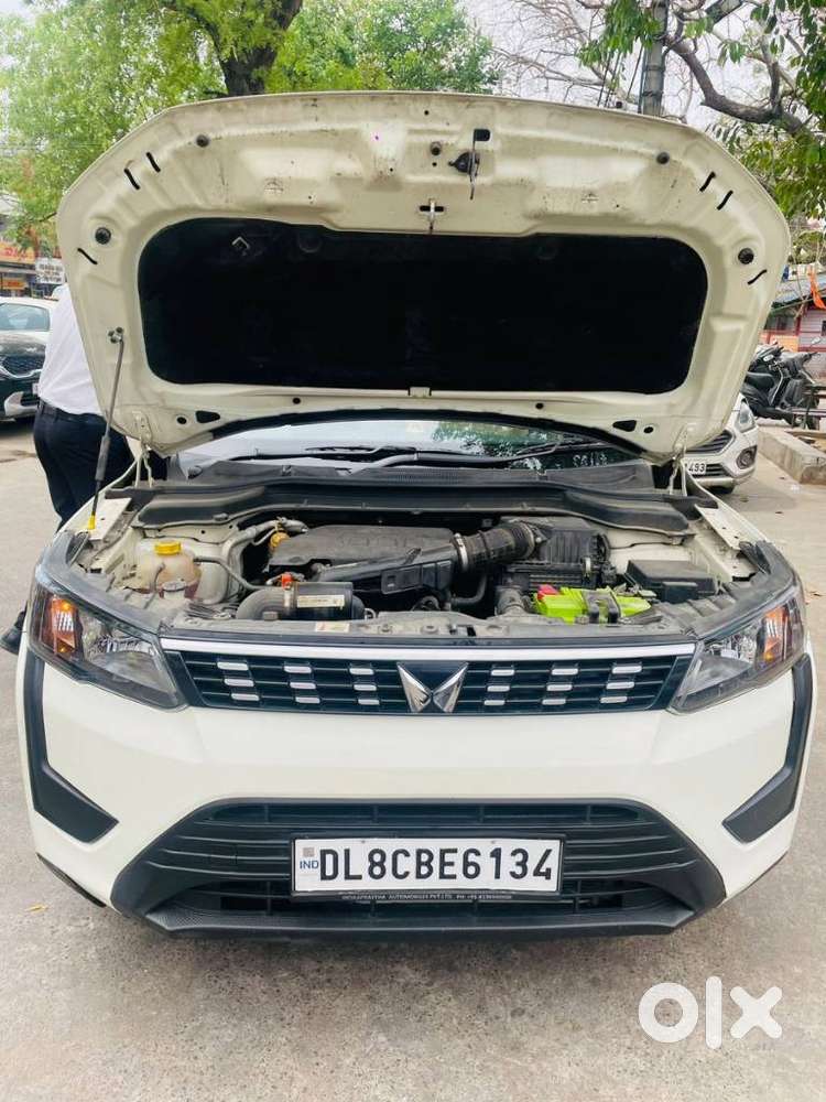 Mahindra Xuv300 W6, 2022, Petrol