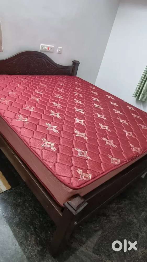 New King size spring mattress