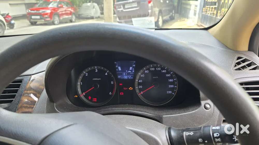 Hyundai Verna 2011 Diesel Well Maintained
