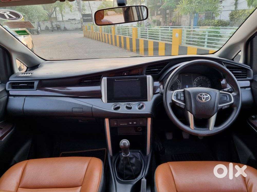Toyota Innova Crysta 2.4 G Mt 7 Str, 2019, Diesel