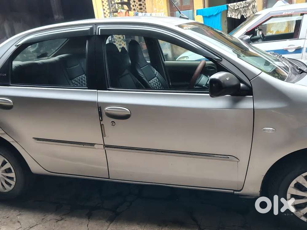 Toyota Etios [2013-2014] Petrol