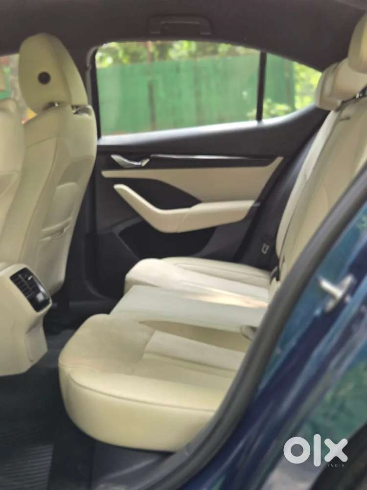 Skoda Octavia 2.0 Style Tsi At, 2022, Petrol