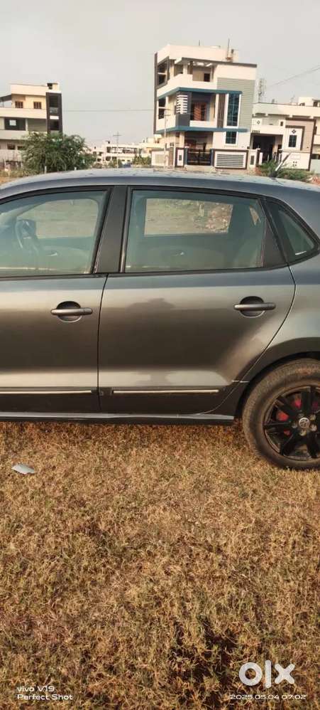 Volkswagen Polo 2013 Diesel 180000 Km Driven