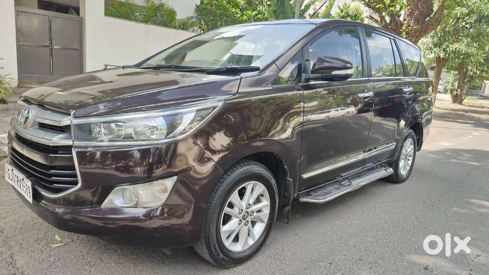 Toyota Innova Crysta 2.4 Gx Mt 8s, 2017, Diesel