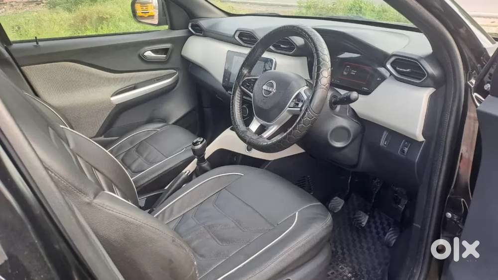 Nissan Magnite 1.0 Xv, 2023, Petrol