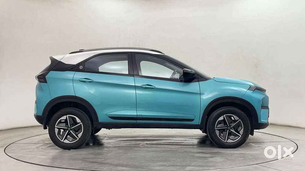 Tata Nexon Creative Plus S 1.2 Revotron Petrol 7dca Dt, 2023, Petrol