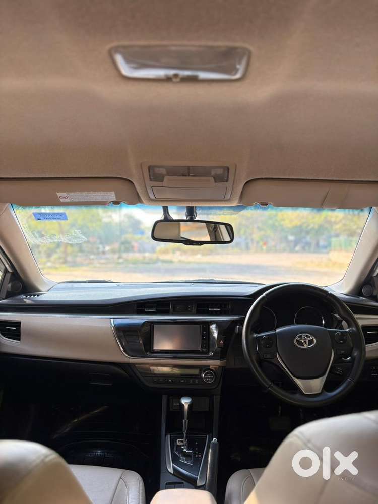 Toyota Corolla Altis 2013-2017 Vl At, 2015, Petrol
