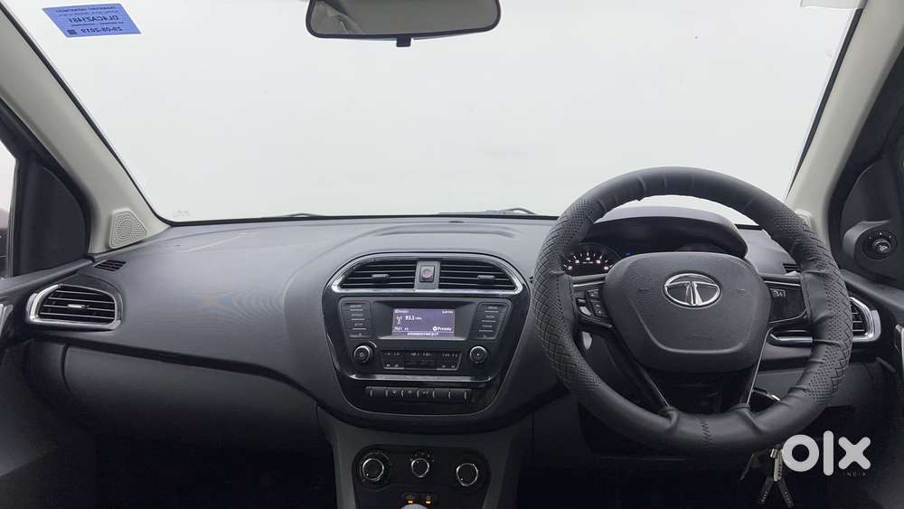 Tata Tigor Xza, 2018, Petrol