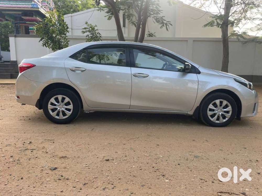 Toyota Corolla Altis 2013-2017 D-4d Js, 2017, Diesel