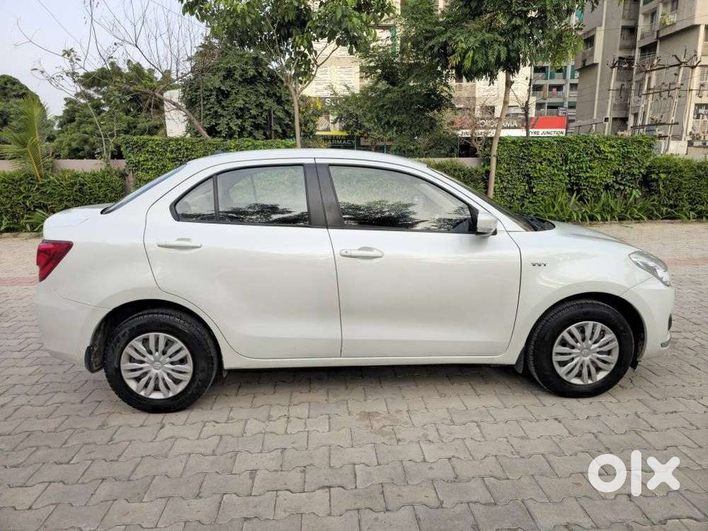 Maruti Suzuki Dzire 1.2 Vxi, 2017, Petrol