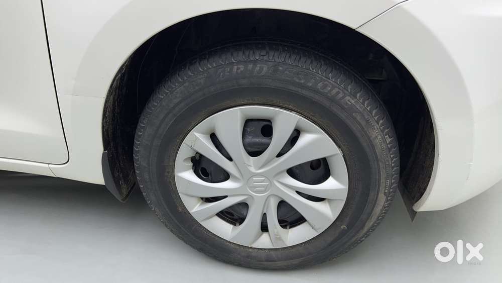 Maruti Suzuki Swift Vvt Vxi, 2022, Petrol