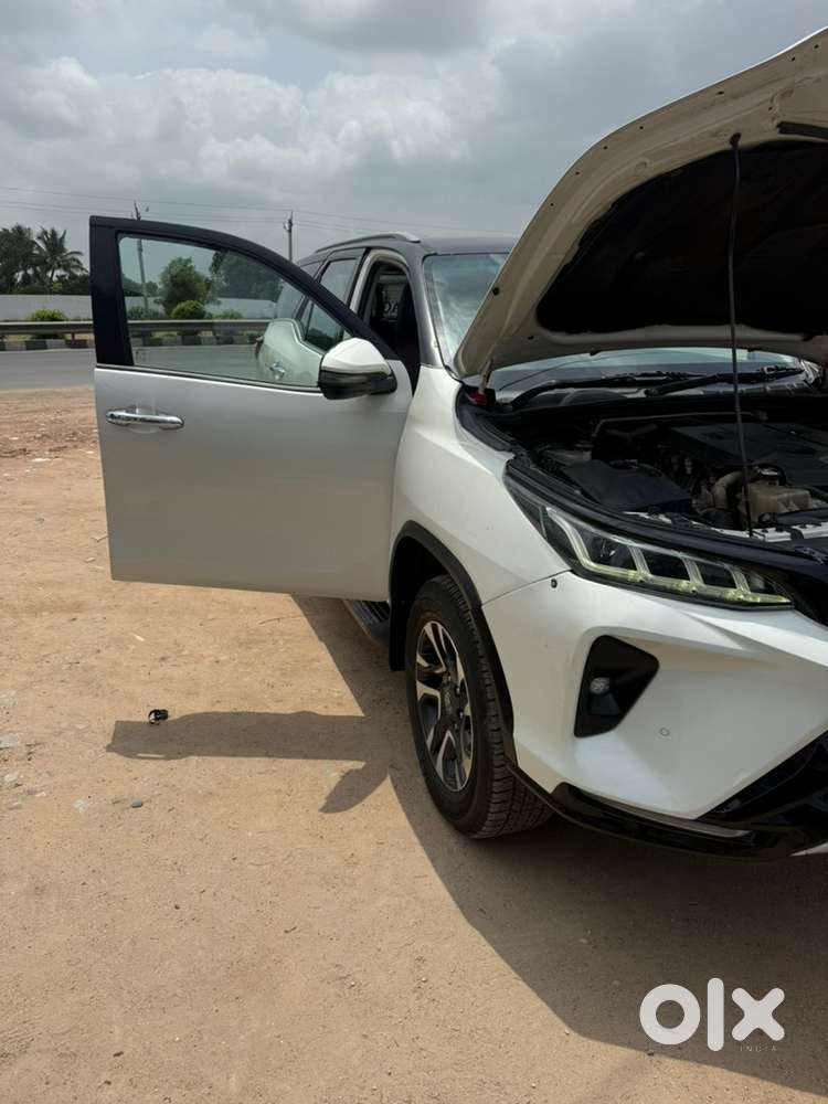 Toyota Fortuner Legender 2022 Diesel Well Maintained