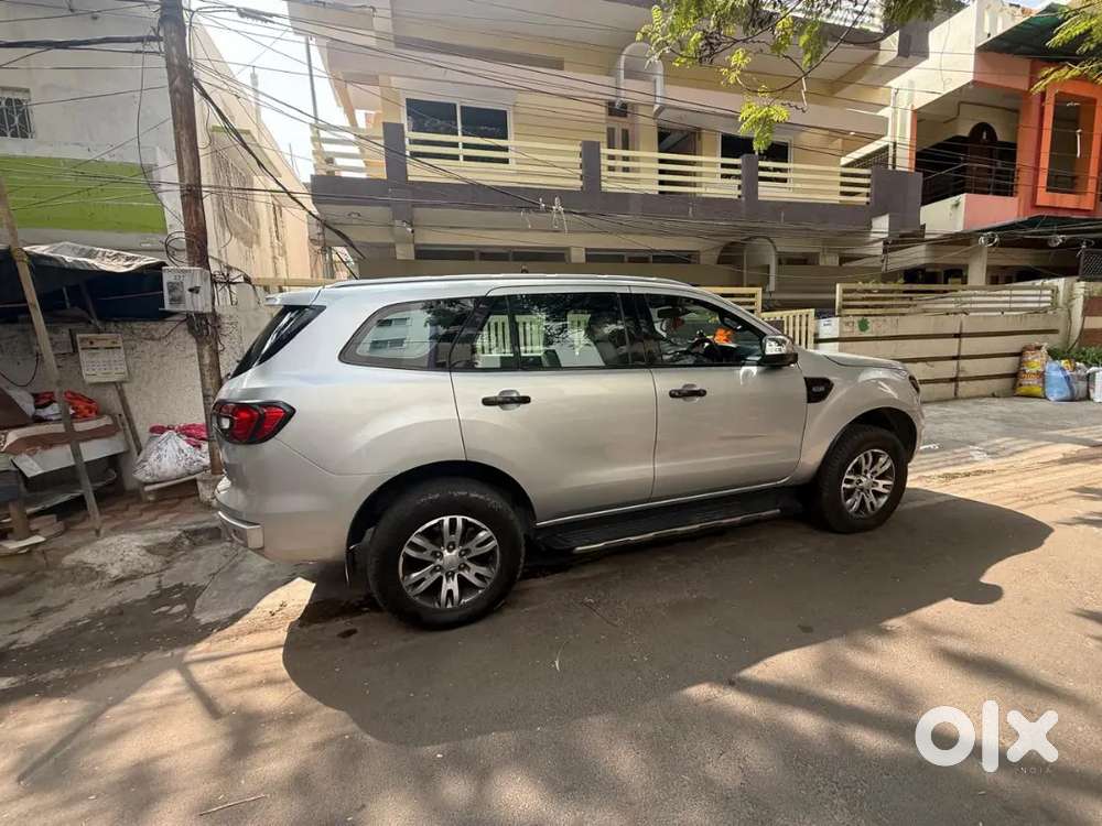 Ford Endeavour 2017 Diesel Well Maintained Titanium 4*4