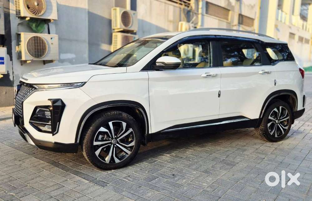 Mg Hector Sharp Pro 1.5 Turbo Cvt, 2025, Petrol