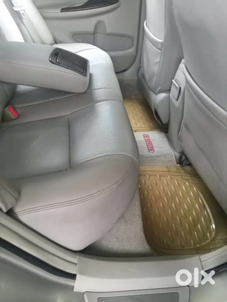 2011 Toyota Corolla Altis 2nd