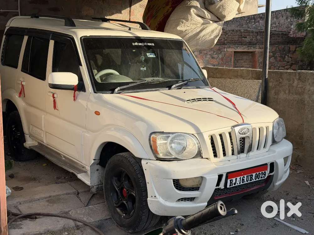 Mahindra Scorpio Diesel 2012 4th Owner