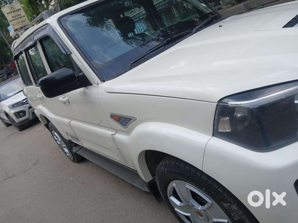 Mahindra Scorpio S6 Plus, 2017, Diesel