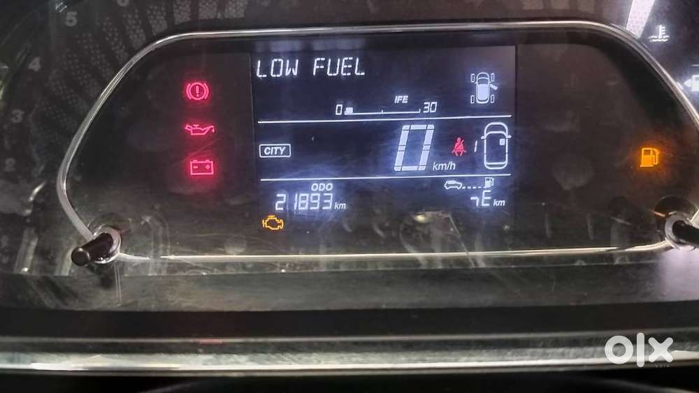 Tata Nexon Smart Plus S 1.2 Revotron Petrol 5 Mt, 2025, Petrol