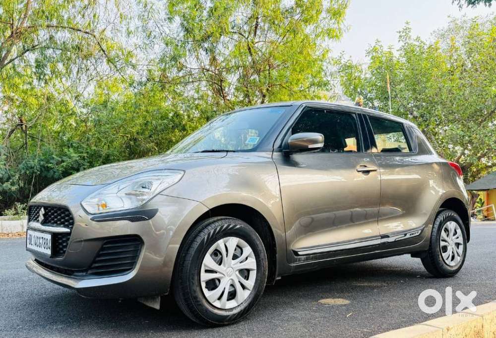 Maruti Suzuki Swift Vxi + Manual, 2023, Petrol