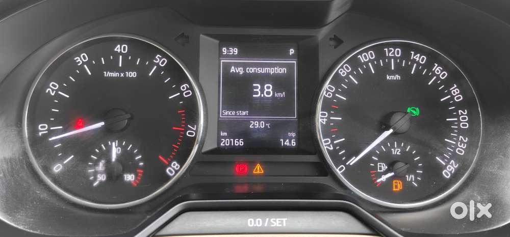 Skoda Octavia 1.8 Tsi Style Plus At, 2015, Petrol