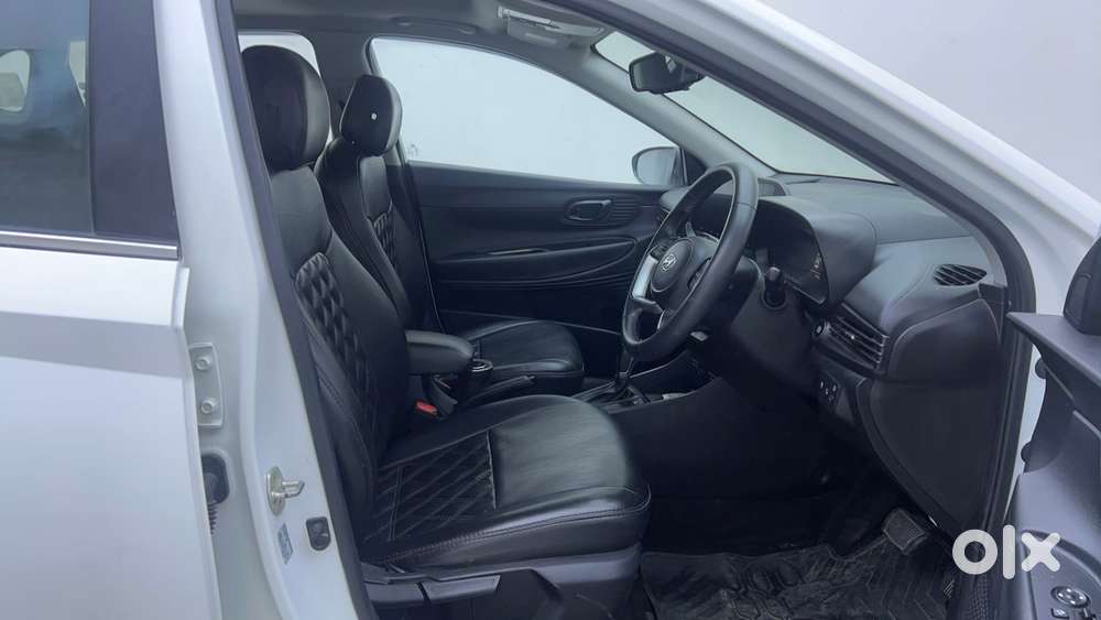 Hyundai I20 Asta (o) 1.2 Ivt, 2022, Petrol