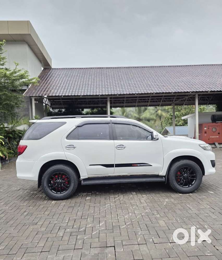 Toyota Fortuner 3.0 4x2 Automatic, 2013, Diesel