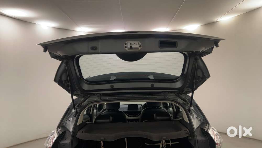 Tata Nexon 1.2 Revotron Xza Plus, 2020, Petrol