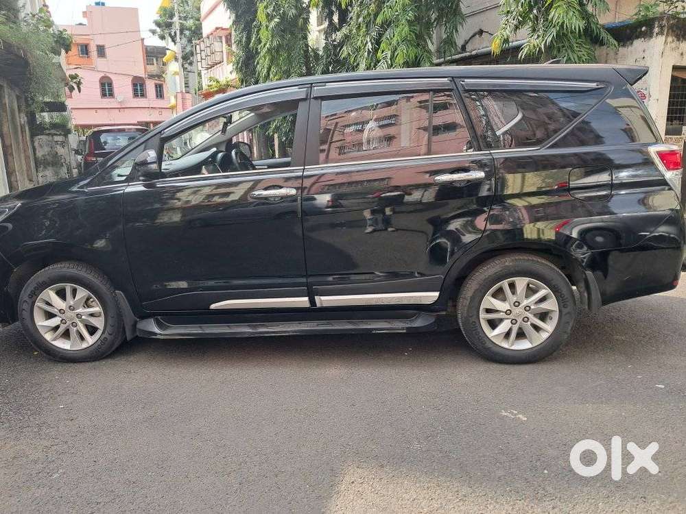 Toyota Innova Crysta 2.7 Gx Limited Edition 8 Str, 2024, Diesel