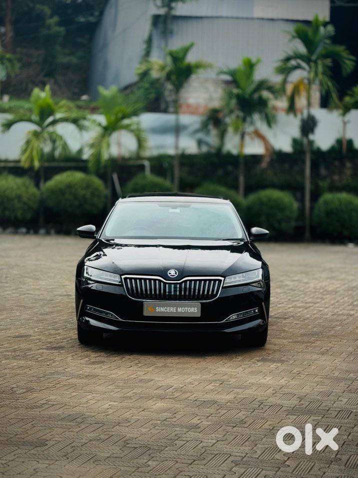 Skoda Superb 2.0 L&k Tsi At, 2021, Petrol