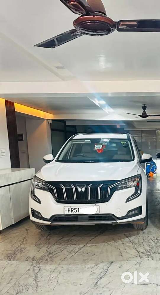 Mahindra Xuv700 2023 Diesel 35000 Km Driven