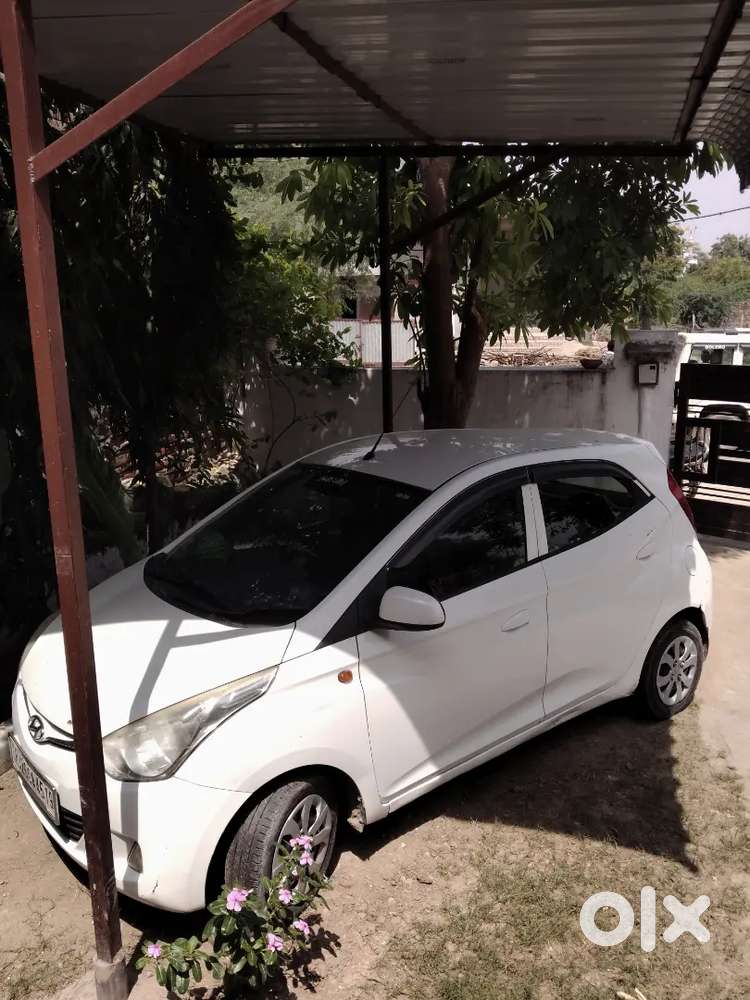 Hyundai Eon Magna 2016