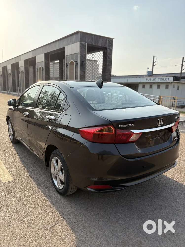 Honda City 2016 (sunroof)