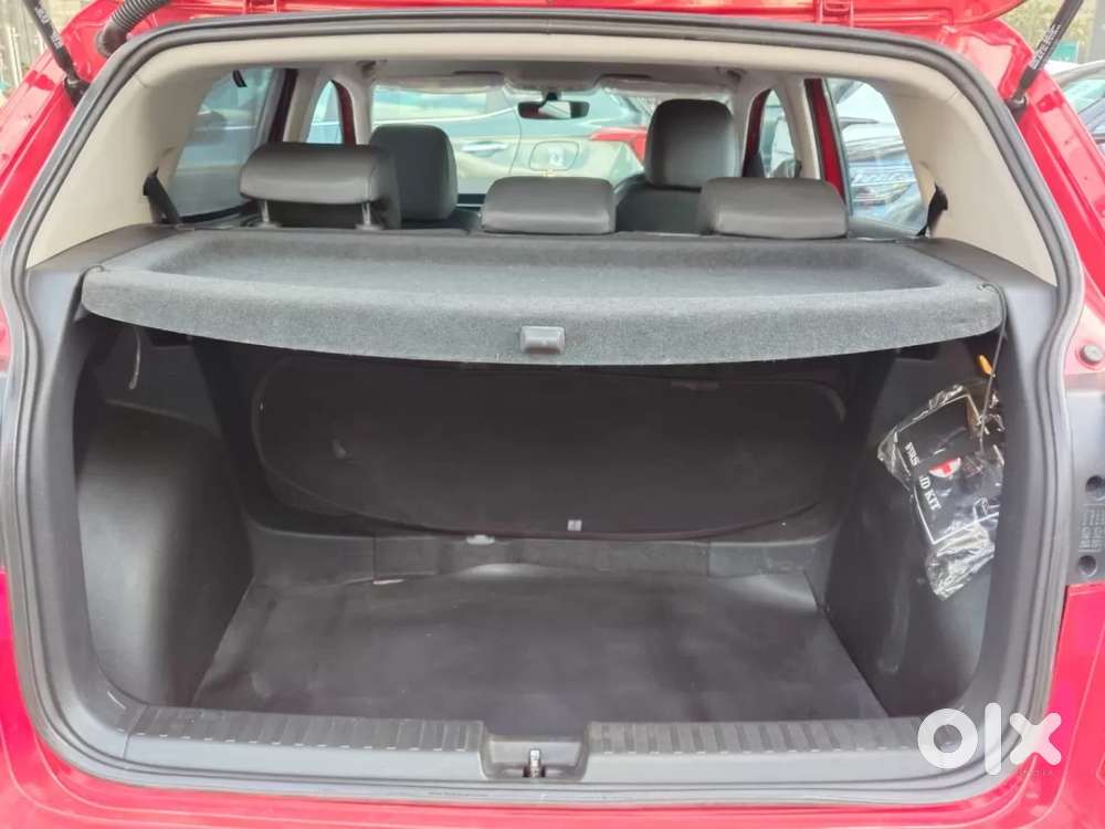 Skoda Kushaq Monte Carlo 1.0l Tsi Mt, 2023, Petrol